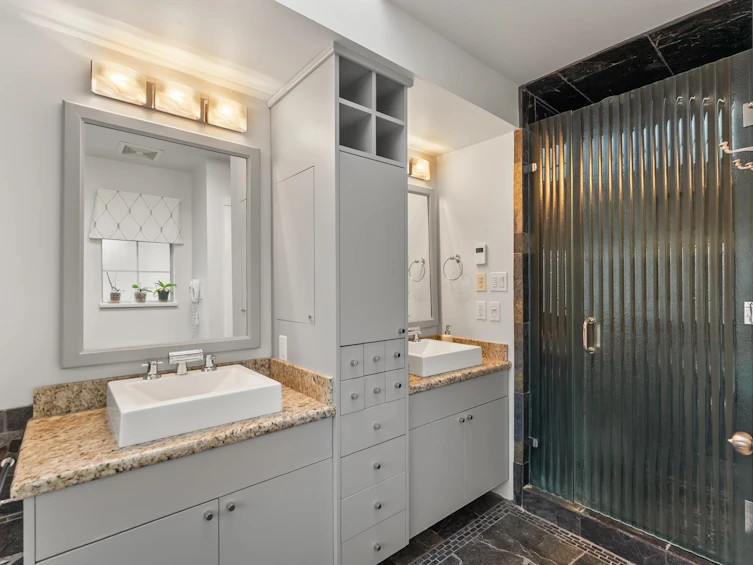 2146 W 14th Avenue, Vancouver, BC, V6K 2V7 - 35