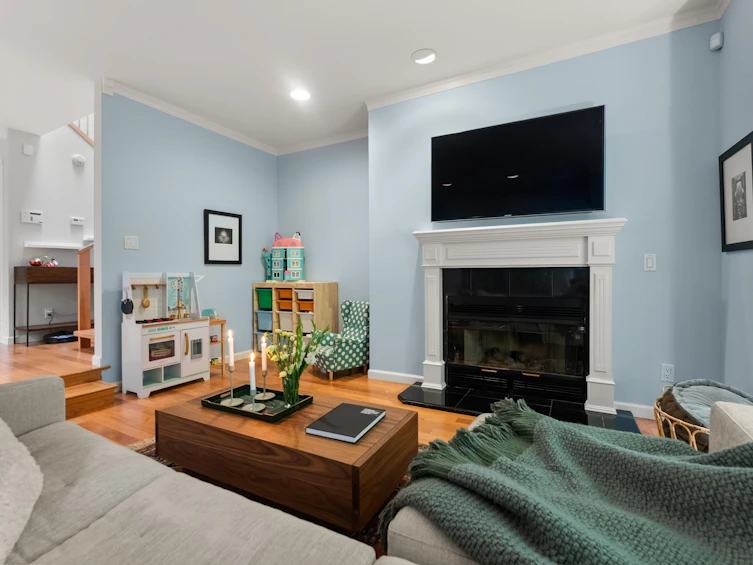 2146 W 14th Avenue, Vancouver, BC, V6K 2V7 - 8