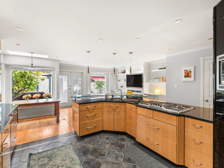 2146 W 14th Avenue, Vancouver, BC, V6K 2V7 - 21