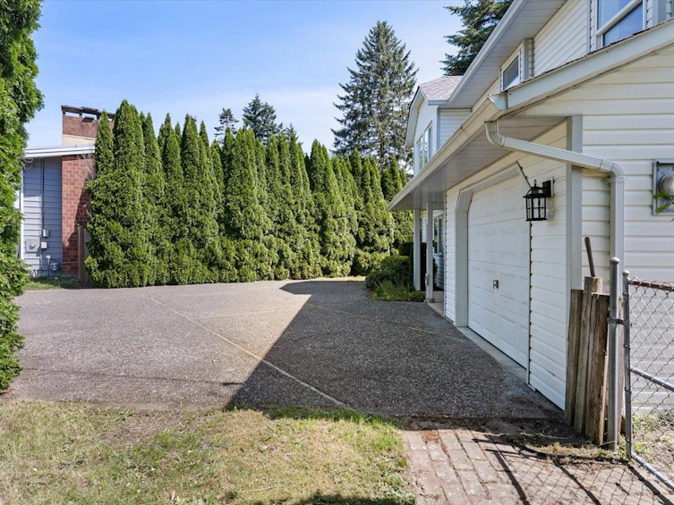 45322 Balmoral Avenue, Chilliwack, BC, V2R 2M4 - 36