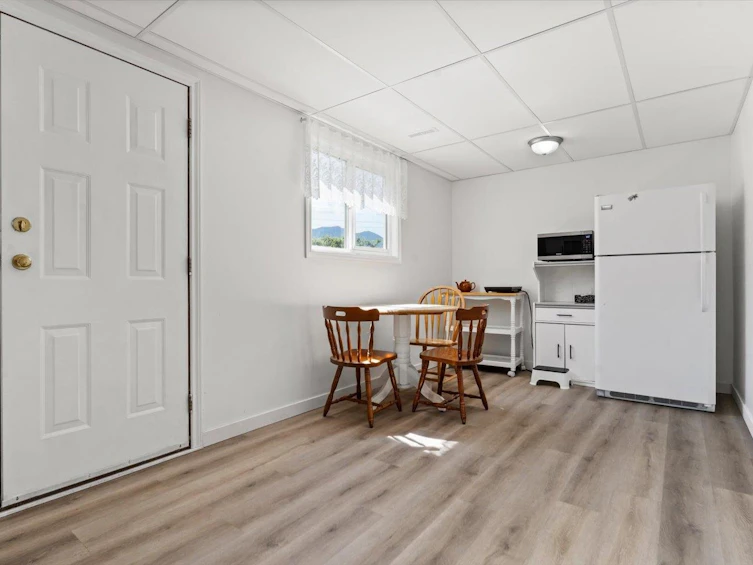 45322 Balmoral Avenue, Chilliwack, BC, V2R 2M4 - 26