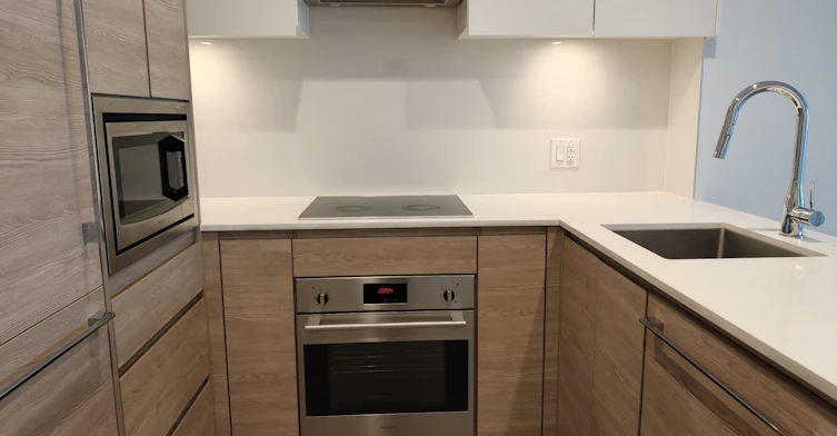 2502-13615 Fraser Highway, Surrey, BC, V3T 0P7 - 6