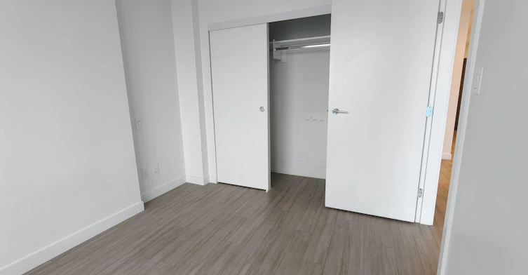2502-13615 Fraser Highway, Surrey, BC, V3T 0P7 - 5