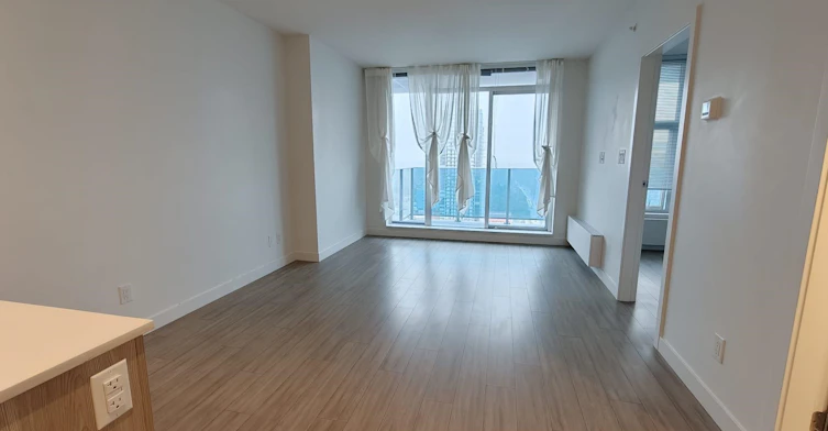 2502-13615 Fraser Highway, Surrey, BC, V3T 0P7 - 2