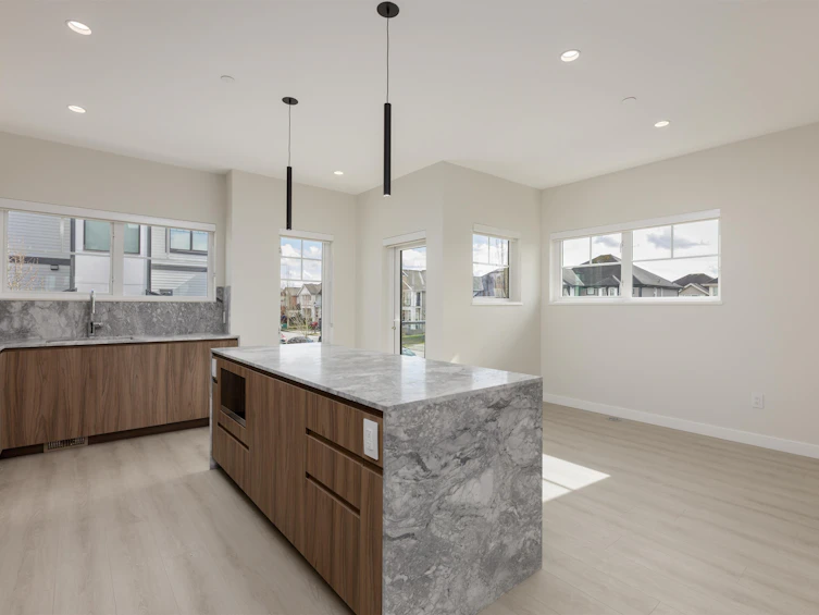 99-19451 Sutton Avenue, Pitt Meadows, BC, V3Y 0G6 - 2