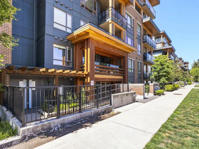 613-721 Anskar Court - 4