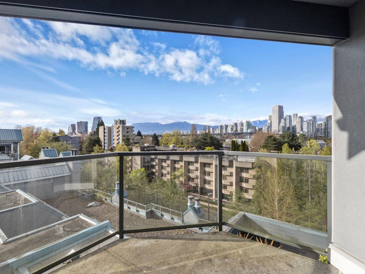 306-1345 W 4th Avenue, Vancouver, BC, V6H 3Y8 - 11
