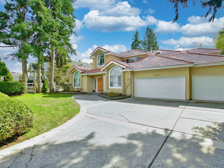5940 Colville Road, Richmond, BC, V7C 3G1
