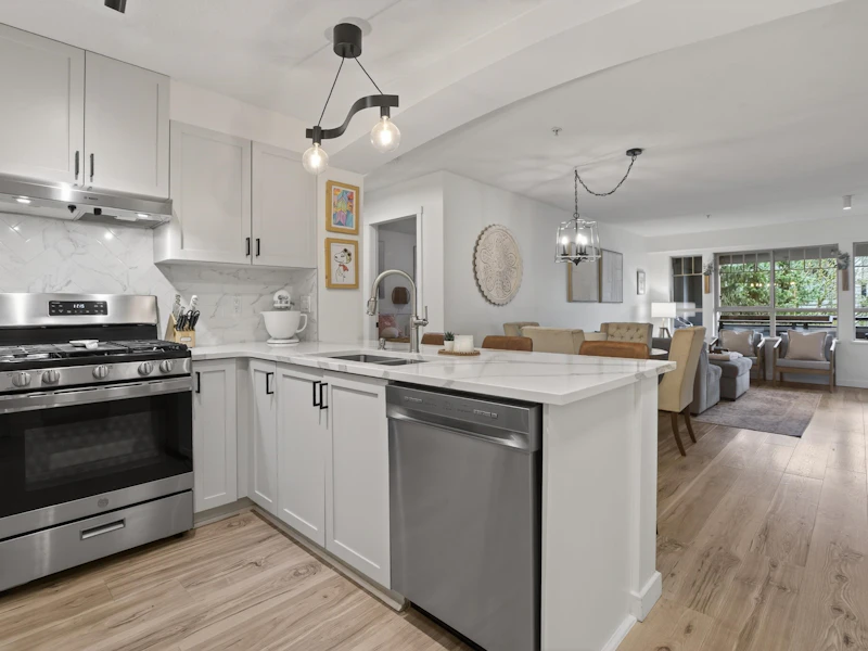 312 - 2959 Silver Springs Boulevard, Coquitlam BC V3E 3S5