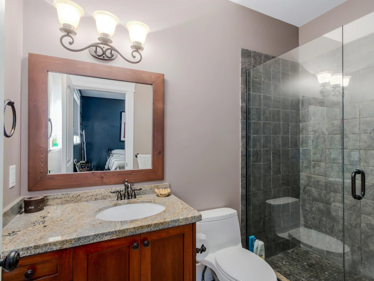 8760 Fairdell Crescent, Richmond, BC, V7C 1W4 - 24