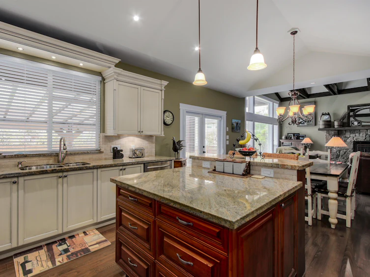 8760 Fairdell Crescent, Richmond, BC, V7C 1W4 - 13