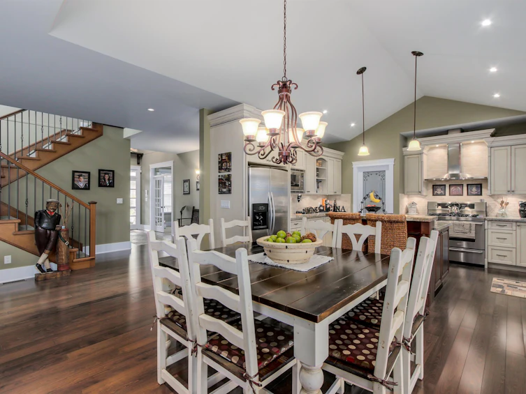 8760 Fairdell Crescent, Richmond, BC, V7C 1W4 - 9