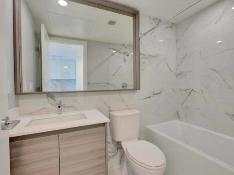 1202-10626 City Parkway, Surrey, BC, V3S 0V1 - 7