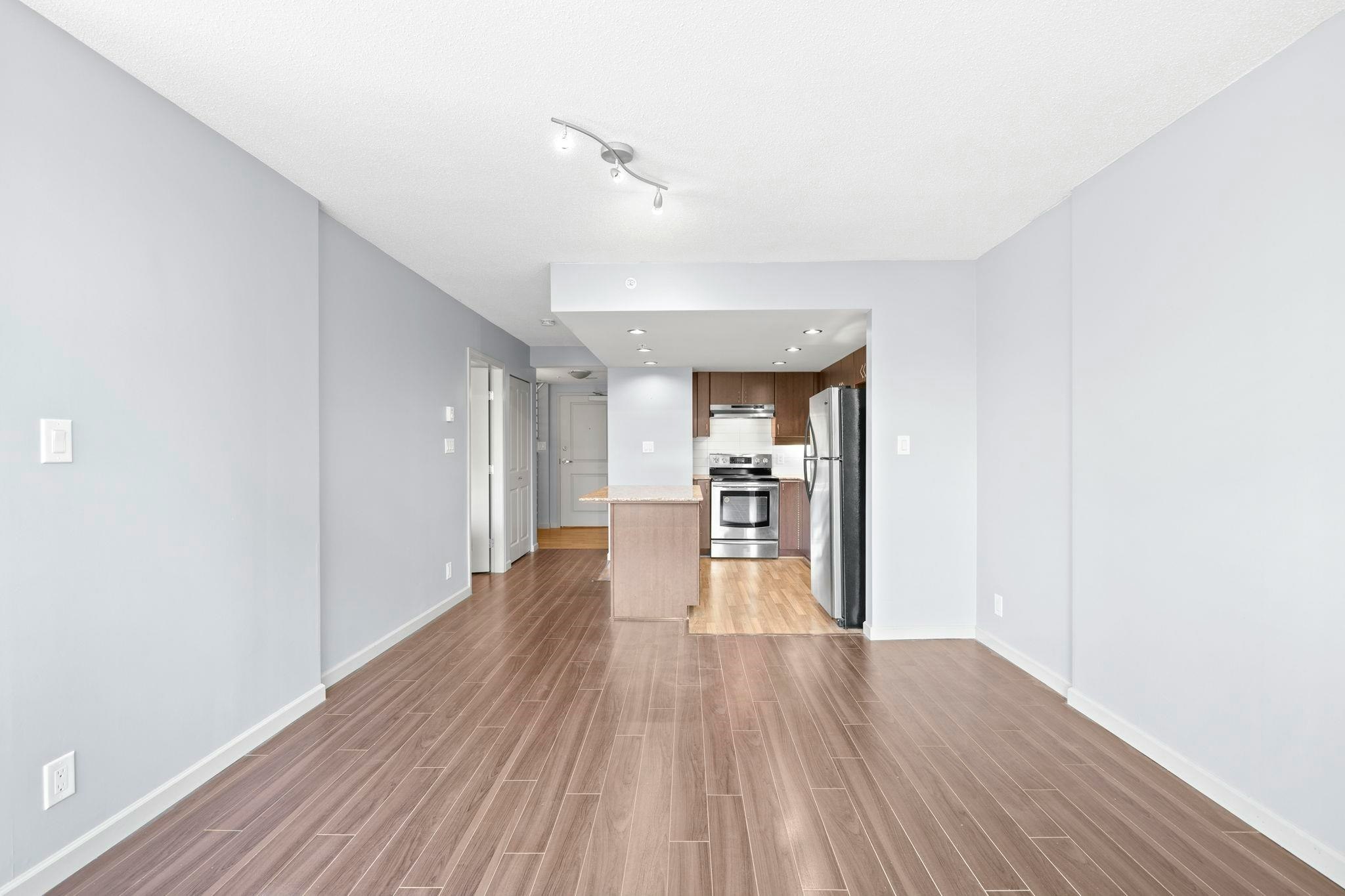 605-9262 University Crescent, Burnaby, BC, V5A 0A4 - 8