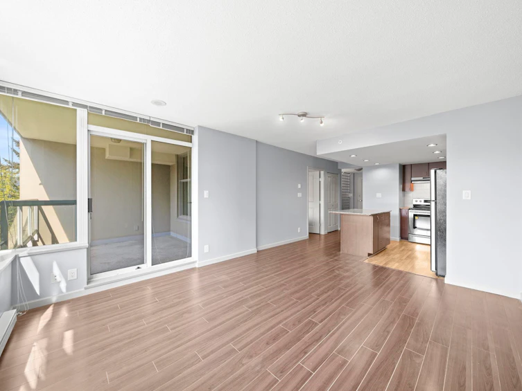 605-9262 University Crescent, Burnaby, BC, V5A 0A4 - 4