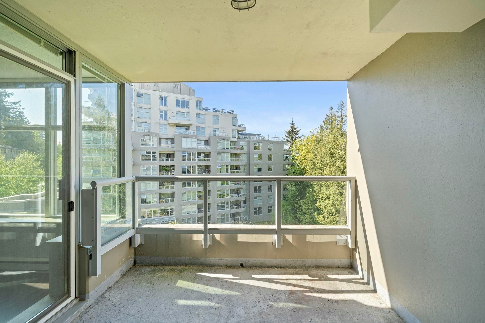 605-9262 University Crescent, Burnaby, BC, V5A 0A4 - 24
