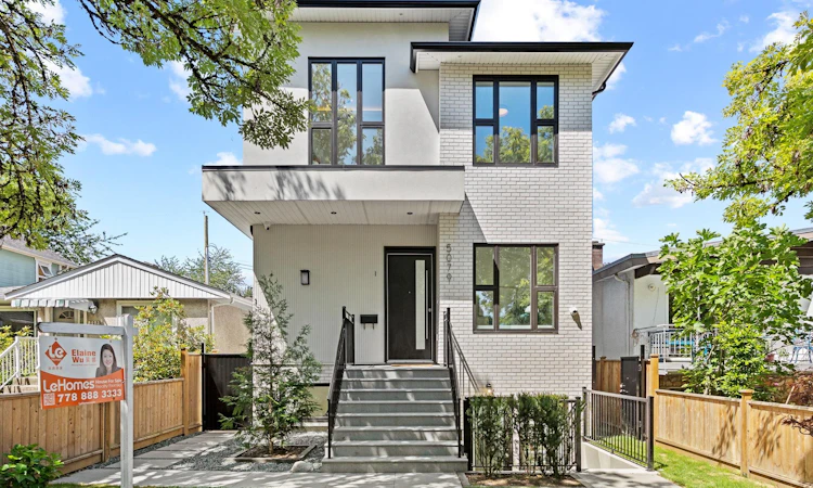 5079 Elgin Street