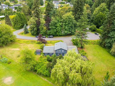 22979 71a Avenue - 5