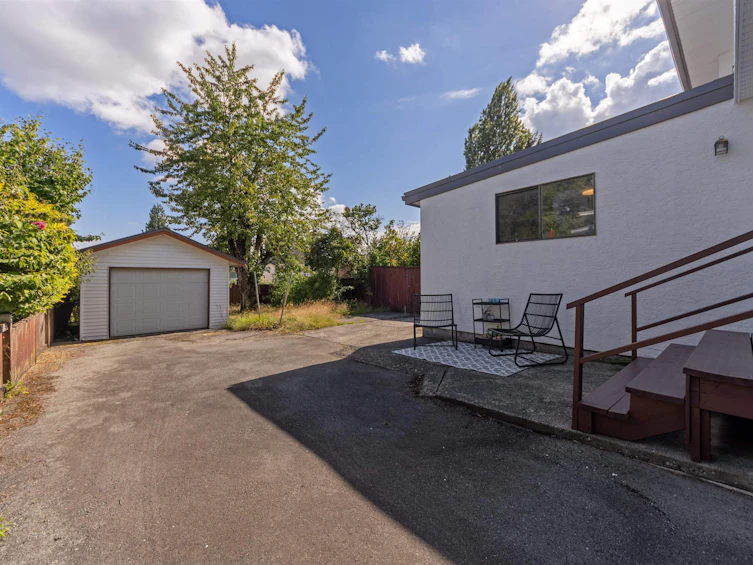 5118 Victory Street, Burnaby, BC, V5J 1S6 - 36