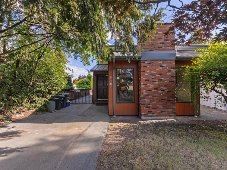 5118 Victory Street, Burnaby, BC, V5J 1S6 - 38