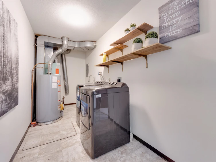 5118 Victory Street, Burnaby, BC, V5J 1S6 - 21