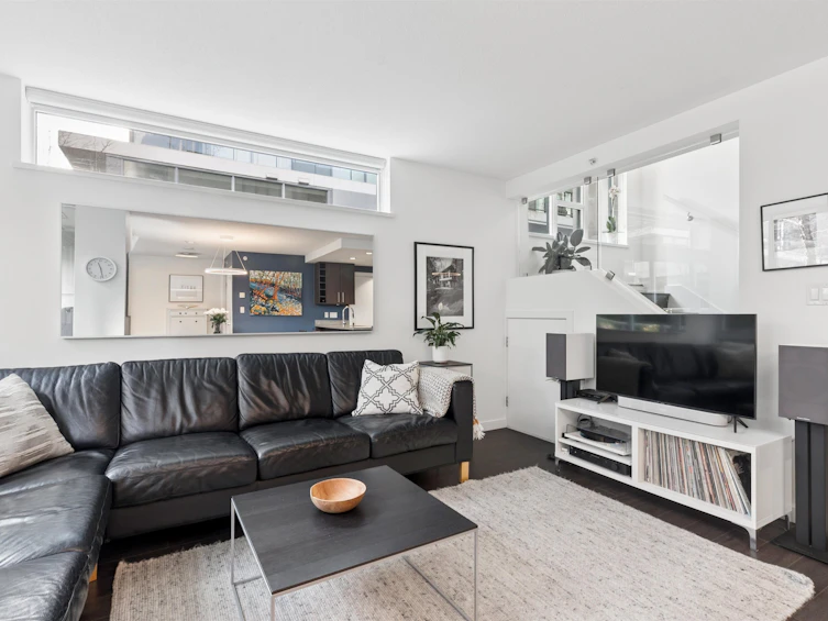 156 W 1st Avenue, Vancouver, BC, V5Y 0H6 - 23