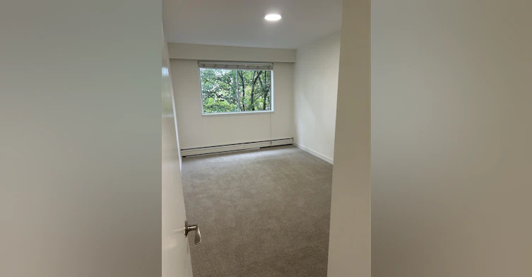 48-5912 Hastings Street, Burnaby, BC, V5B 1R6 - 5