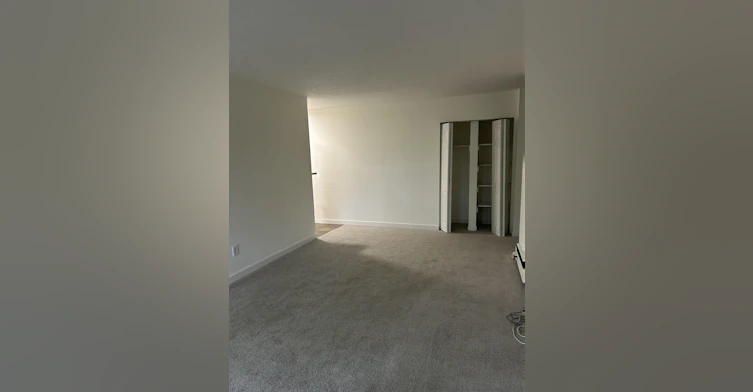 48-5912 Hastings Street, Burnaby, BC, V5B 1R6 - 4