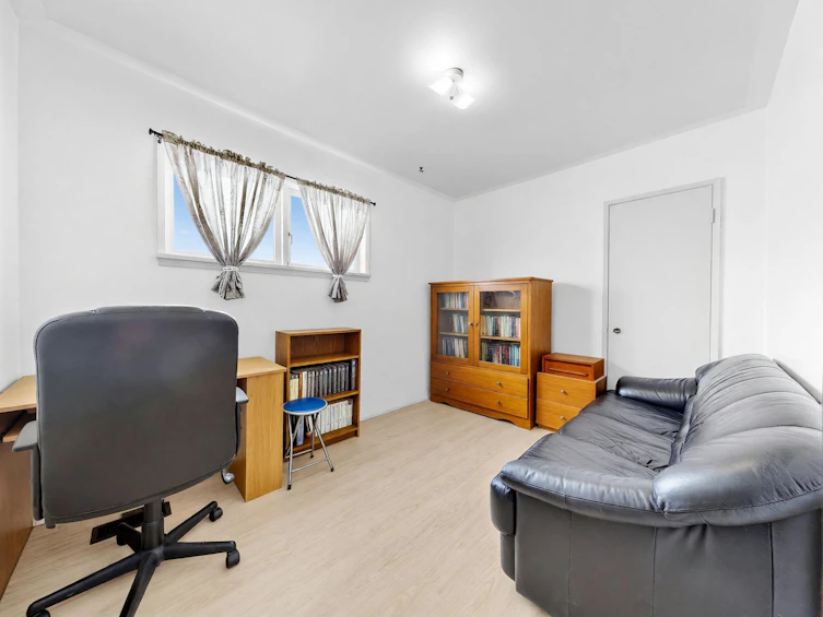 2514 E 27th Avenue, Vancouver, BC, V5R 1N1 - 12