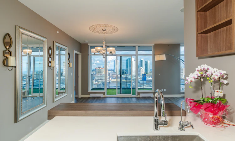 1909-4688 Kingsway