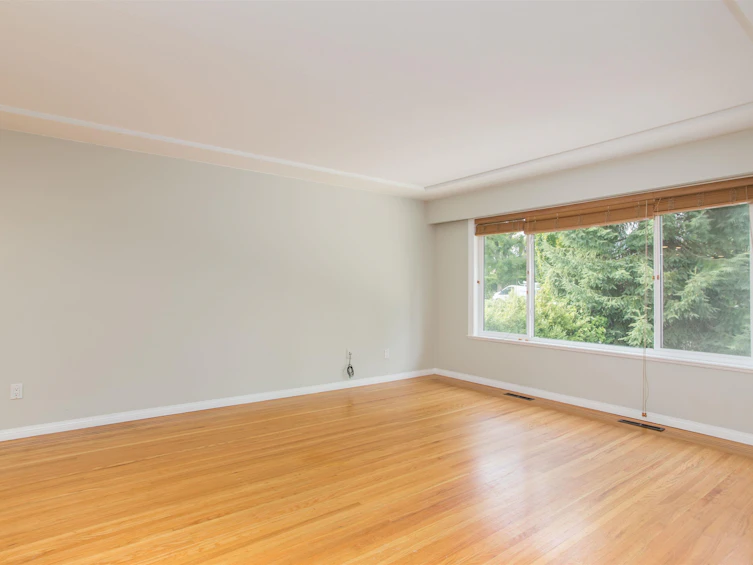 2536 E 29th Avenue, Vancouver, BC, V5R 1V1 - 4