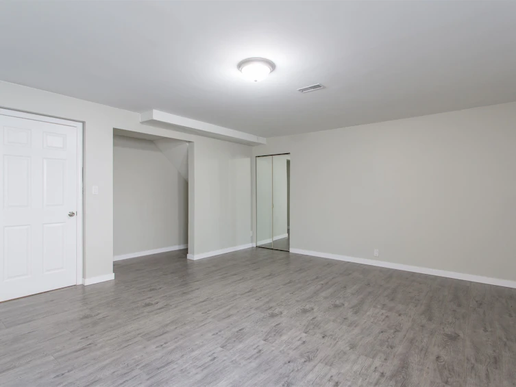 2536 E 29th Avenue, Vancouver, BC, V5R 1V1 - 23