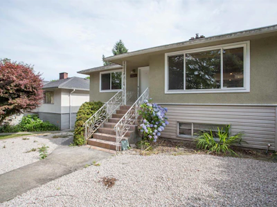 2536 E 29th Avenue - 3