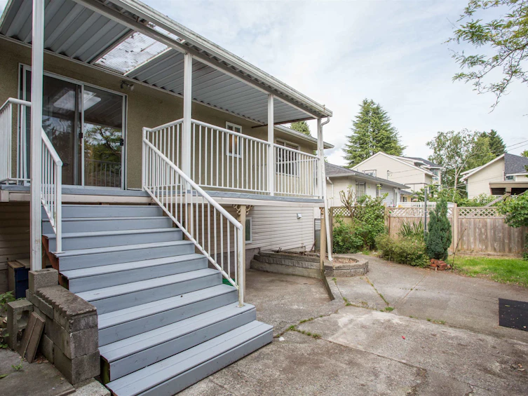 2536 E 29th Avenue, Vancouver, BC, V5R 1V1 - 24
