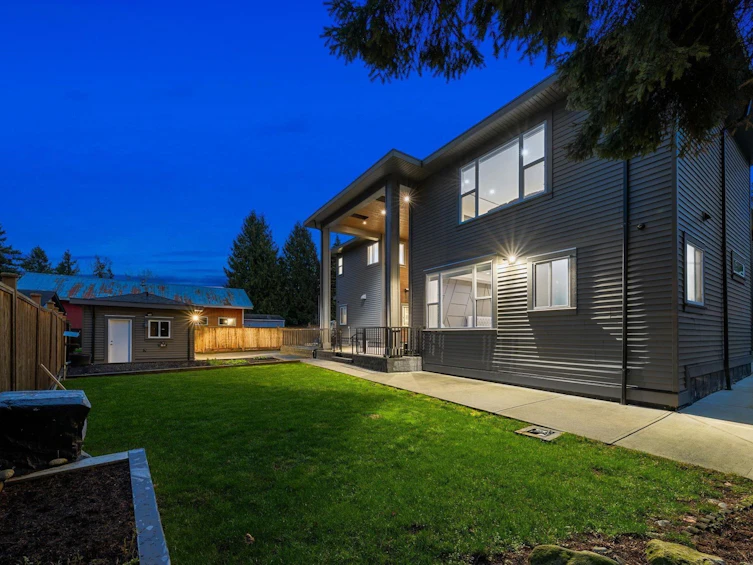 23697 Old Yale Road, Langley, BC, V2Z 2K4 - 4