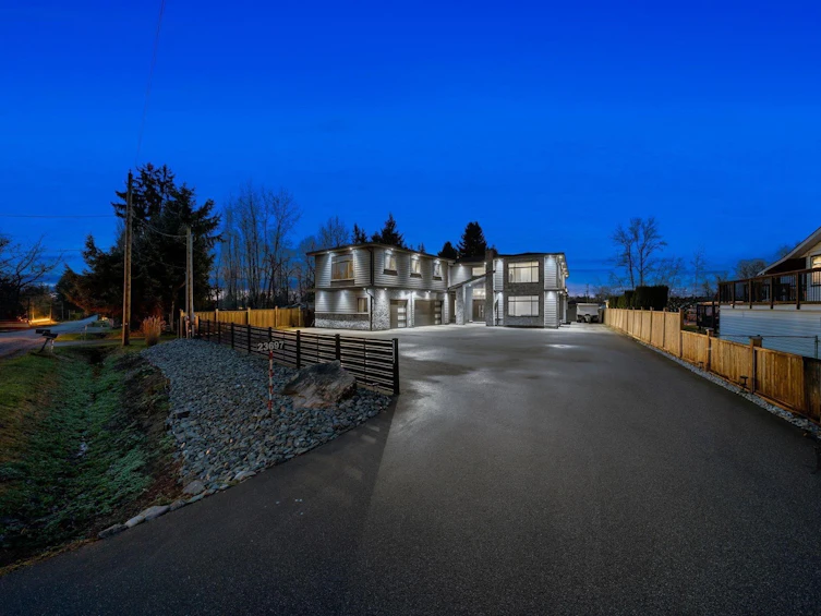 23697 Old Yale Road, Langley, BC, V2Z 2K4 - 39