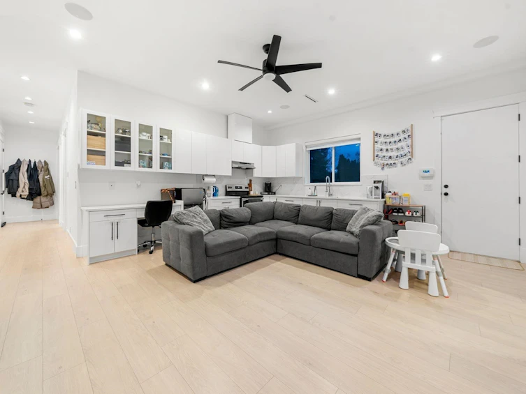 23697 Old Yale Road, Langley, BC, V2Z 2K4 - 18