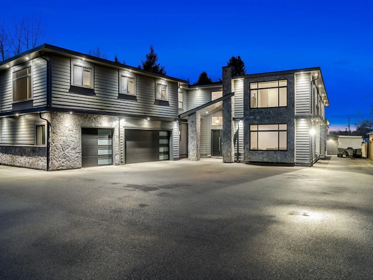 23697 Old Yale Road, Langley, BC, V2Z 2K4