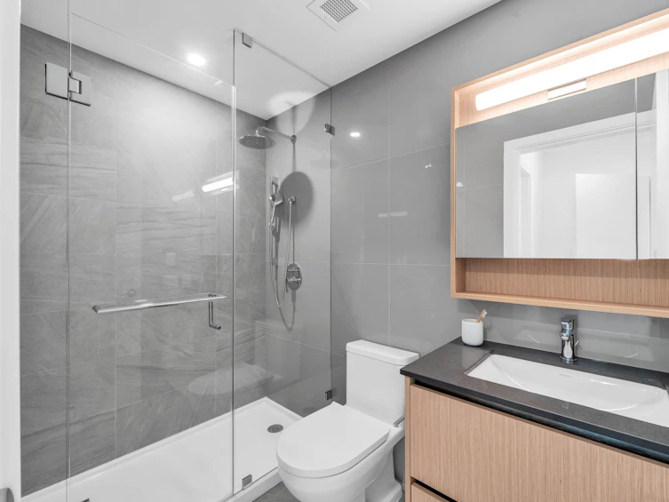 601-7977 Lansdowne Road, Richmond, BC, V6X 0X5 - 12