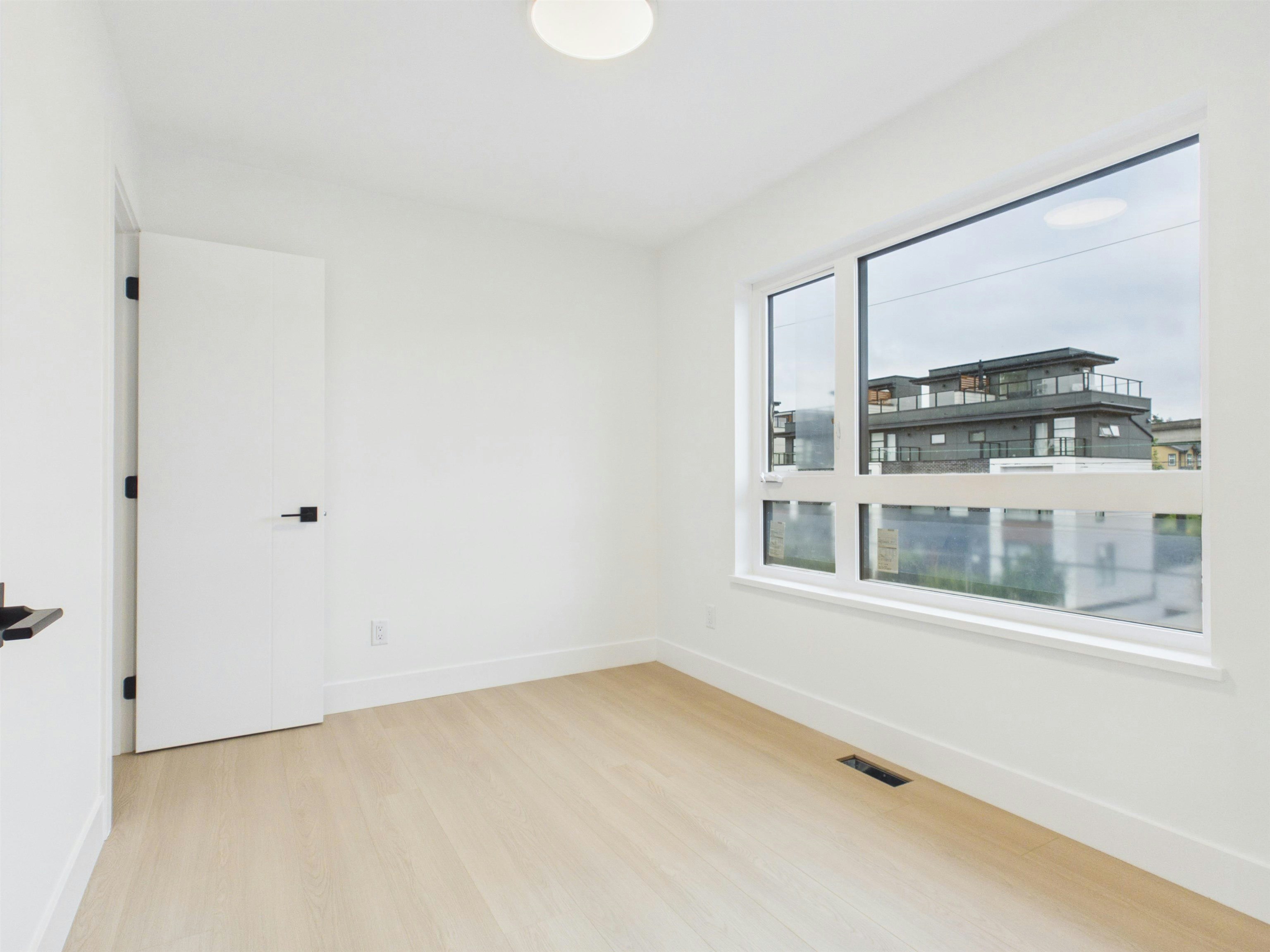 2-6118 Irmin Street, Burnaby, BC, V5J 4W2 - 18