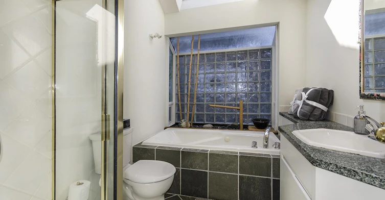 1915 W 43rd Avenue, Vancouver, BC, V6M 2C7 - 15