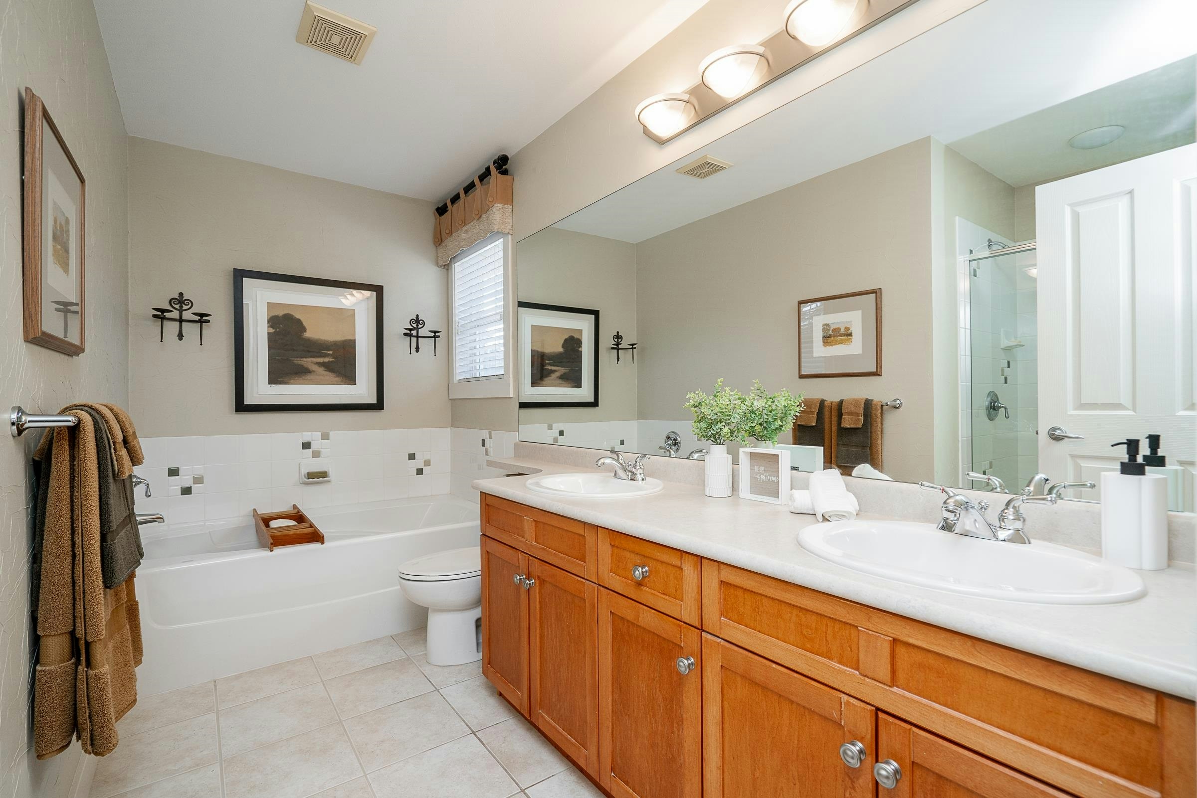 1899 Parkway Boulevard, Coquitlam, BC, V3E 3L5 - 20