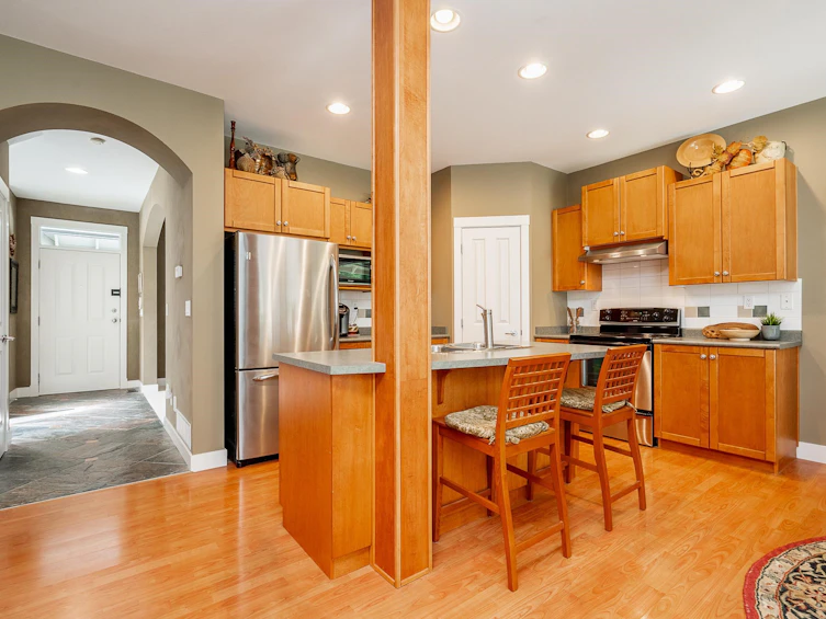 1899 Parkway Boulevard, Coquitlam, BC, V3E 3L5 - 6