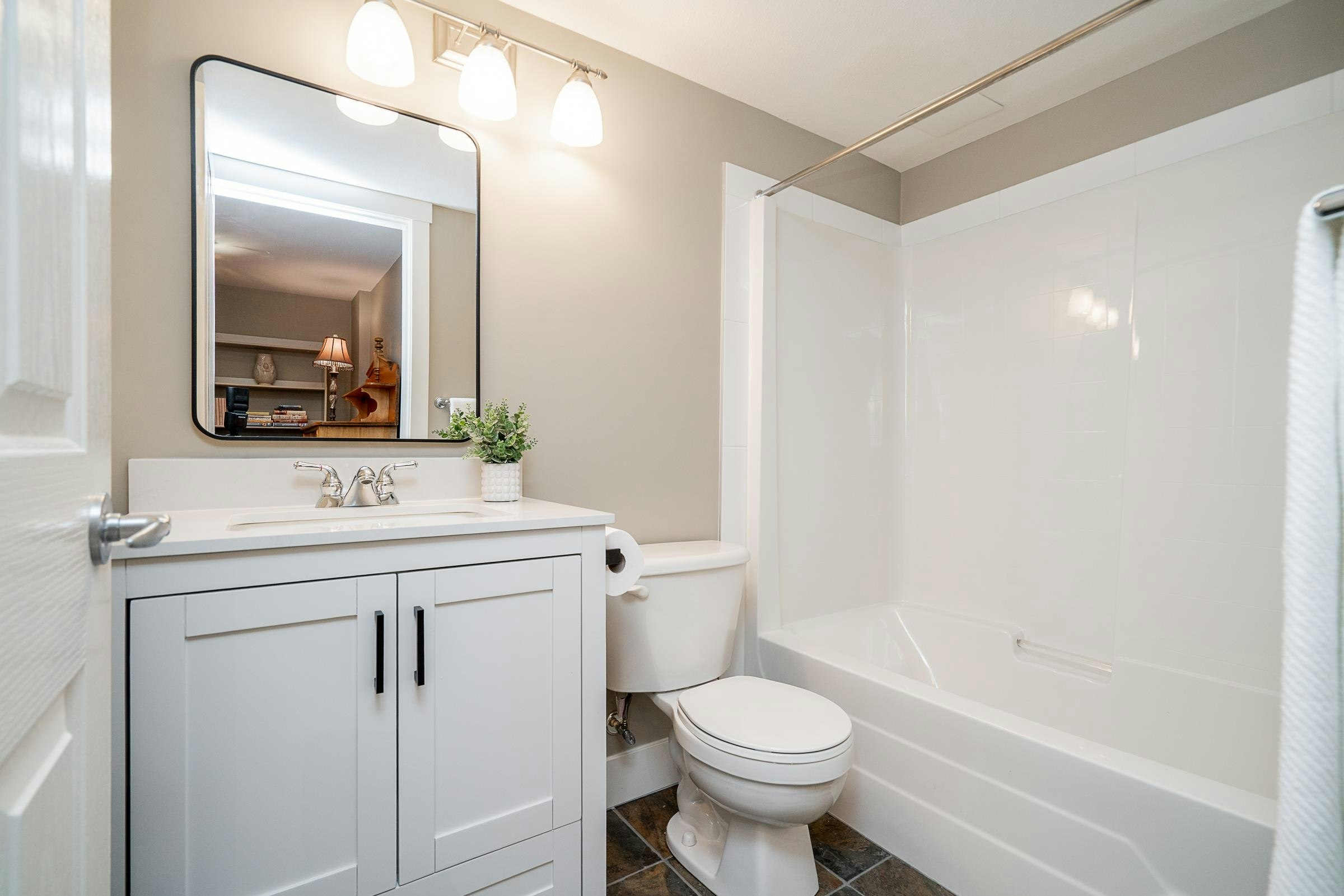 1899 Parkway Boulevard, Coquitlam, BC, V3E 3L5 - 26