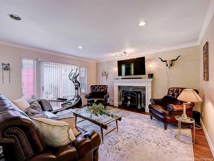2688 W 19th Avenue, Vancouver, BC, V6L 1C9 - 3