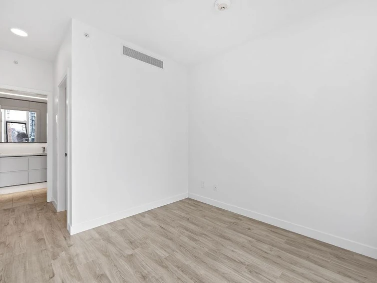 TH02-2288 Alpha Avenue, Burnaby, BC, V5C 0L9 - 31