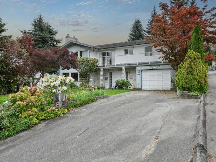 7740 Allman Street, Burnaby, BC, V5E 2B1 - 2