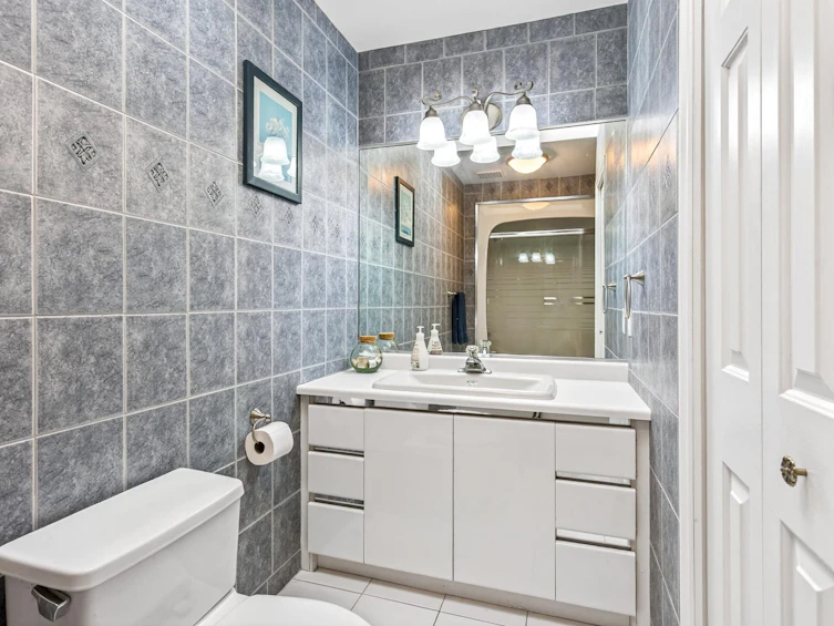 20346 Wharf Street, Maple Ridge, BC, V2X 1Z3 - 30