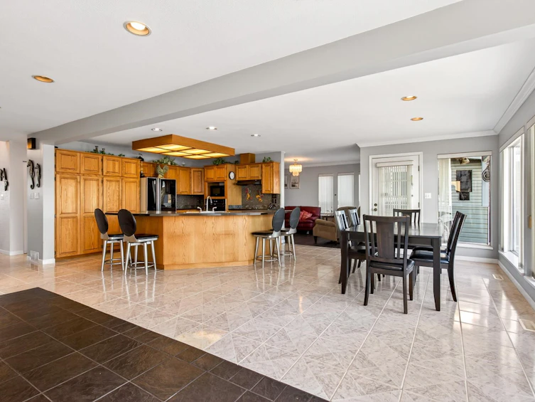 20346 Wharf Street, Maple Ridge, BC, V2X 1Z3 - 10