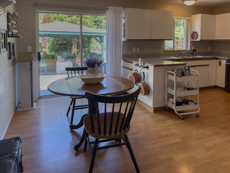 5461 Carnaby Place, Sechelt, BC, V0N 3A7 - 12